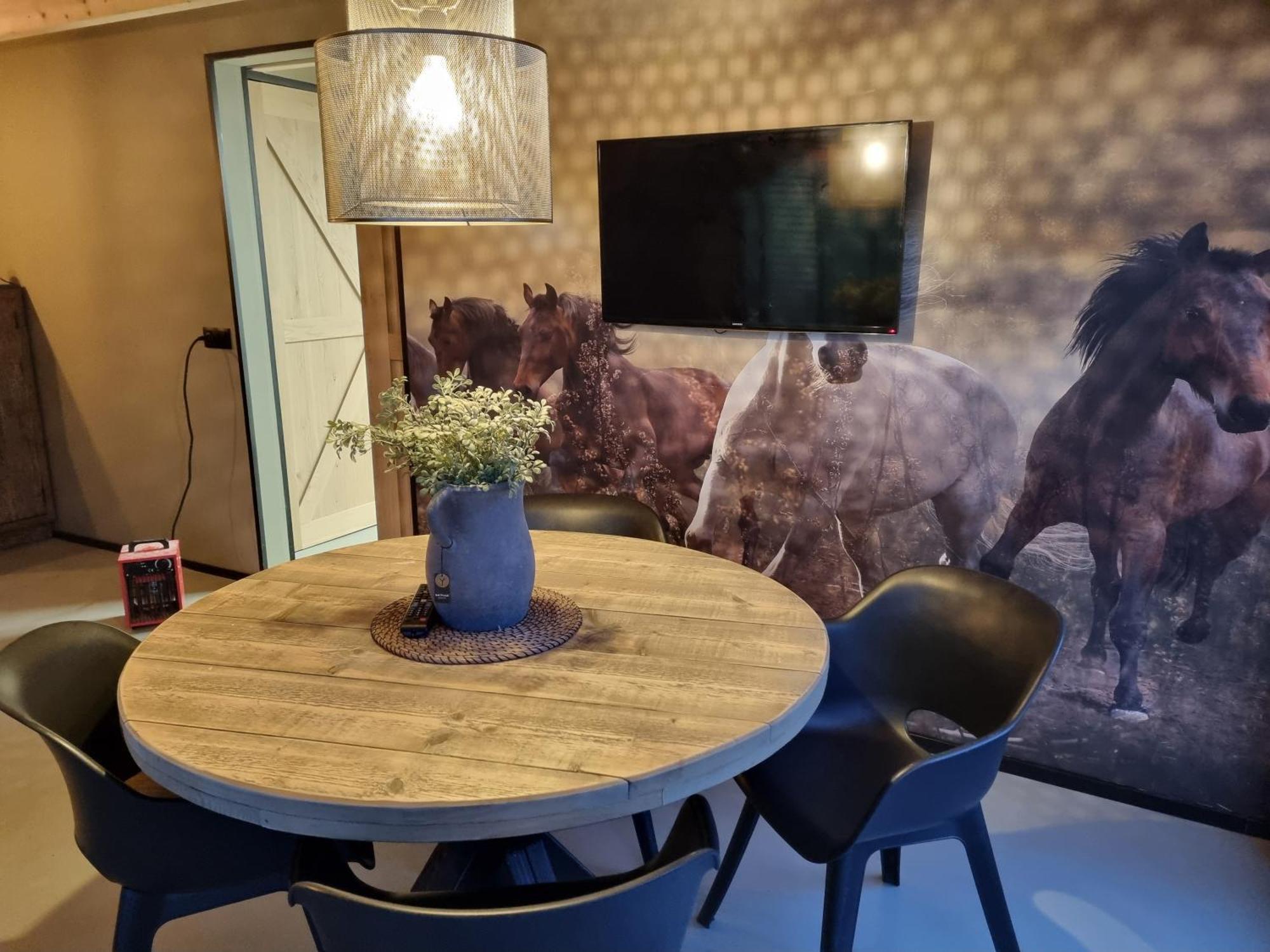 B&B In De Roos Noordbergum Εξωτερικό φωτογραφία