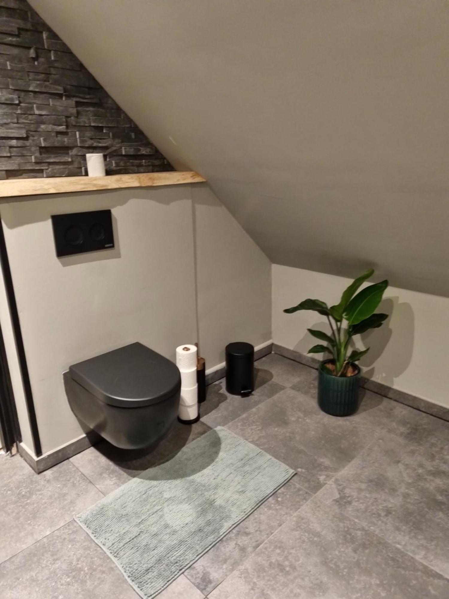 B&B In De Roos Noordbergum Εξωτερικό φωτογραφία